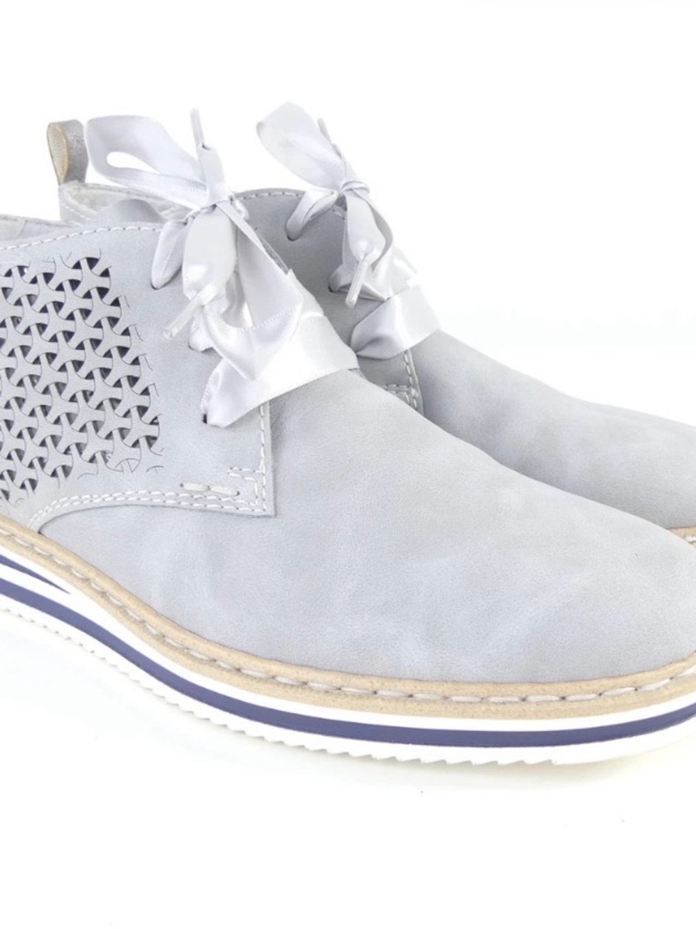 Women's Light Gray Suede Lace-Up Casual Shoes
